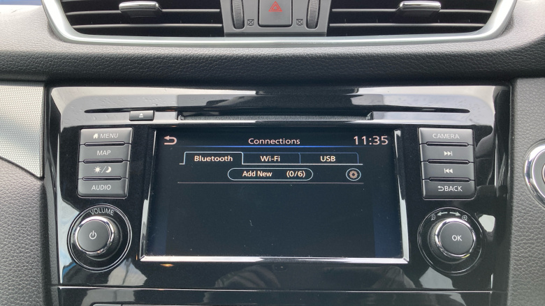 Nissan Qashqai 1.3 DiG-T 160 Tekna+ 5dr Petrol Hatchback